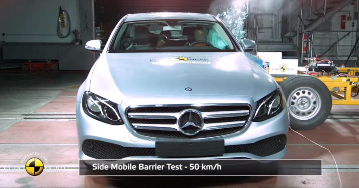 Новый Mercedes-Benz E-Class получил пять звезд от Euro NCAP (Видео)