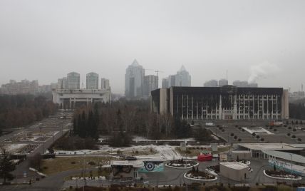 У Казахстані на тлі рекорду з COVID-заражень посилили карантин