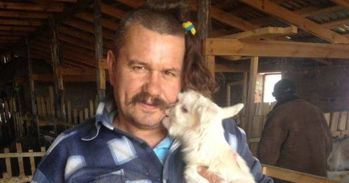 Залишився без бізнесу й житла: на Житомирщині ошукали переселенця-колишнього заручника "ЛНР"