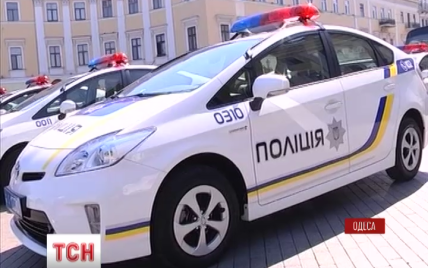 Одесские полицейские на первом патрулировании не повторили антирекорд киевских