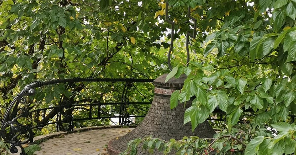 Архангело-Михайлівський Звіринецький монастир зачинили на карантин