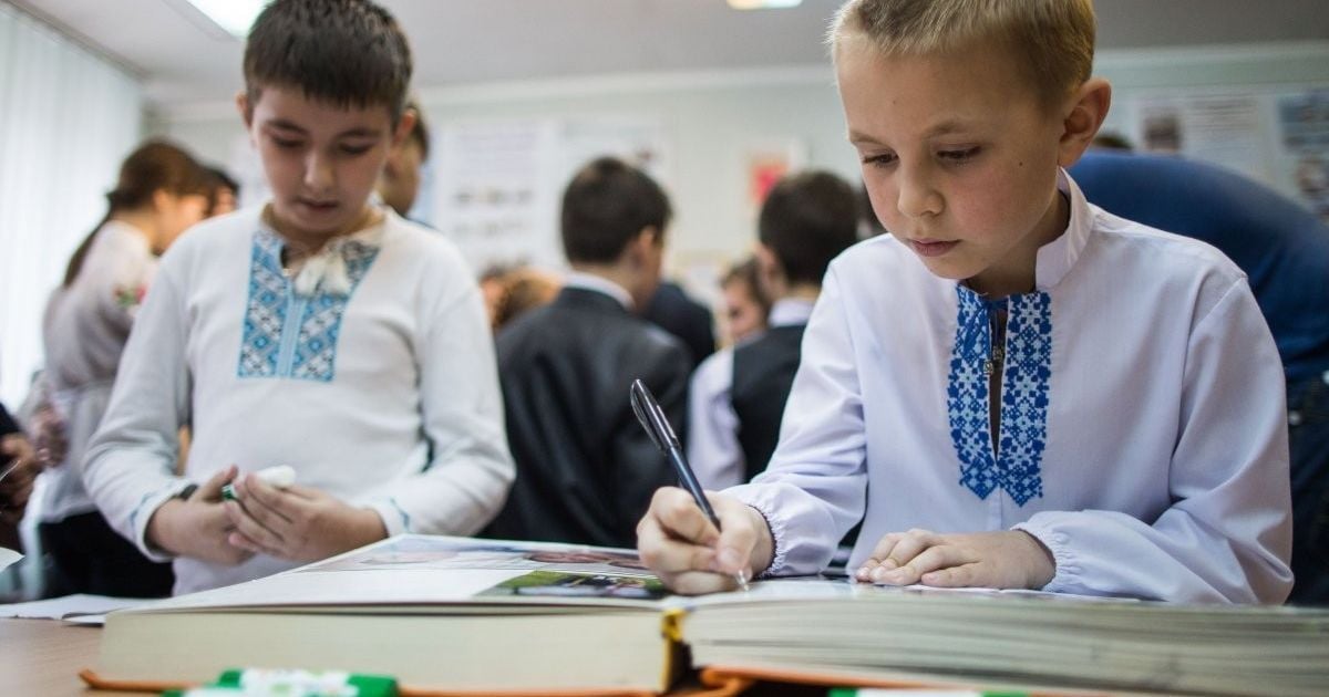 У Києві посилять охорону та безпеку в закладах освіти