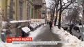 Переполненные травмпункты и побитые авто: стрімка відлига додала українцям нових клопотів