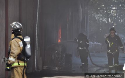 У Мережі з'явилось відео московської пожежі, в якій загинуло 17 людей