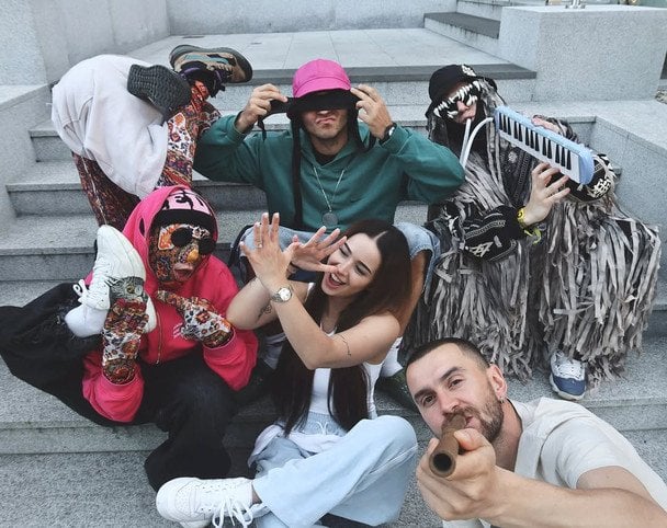 Kalush Orchestra та Сімбочка / © instagram.com/kalush.official