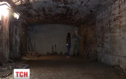 Исследователь нацистских тоннелей рассказал о сокровищах "золотого поезда"