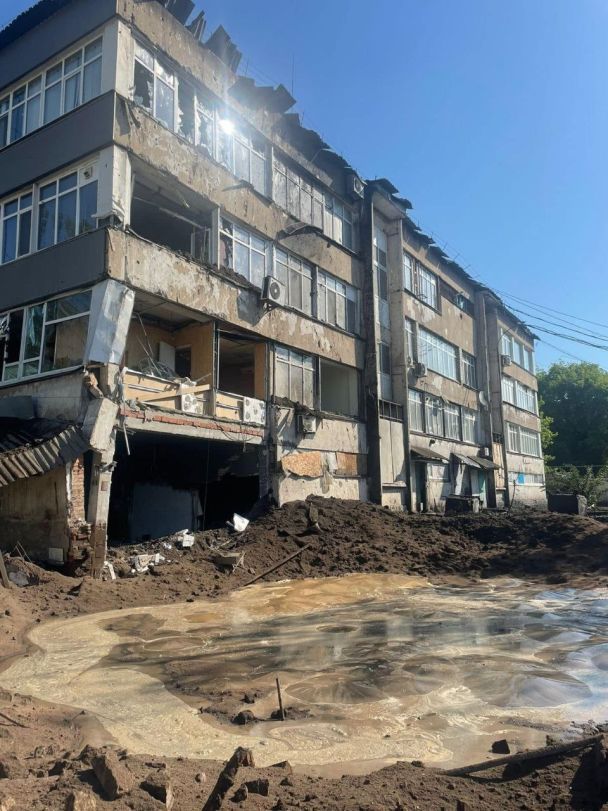 Российские войска нанесли ракетный удар по центру Славянска. / © Вадим Лях