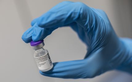 В Минздраве рассказали, когда вакцина от коронавируса появится на коммерческом рынке