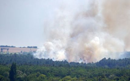 У Запоріжжі палає Хортиця: рятувальники намагаються вгамувати пожежу