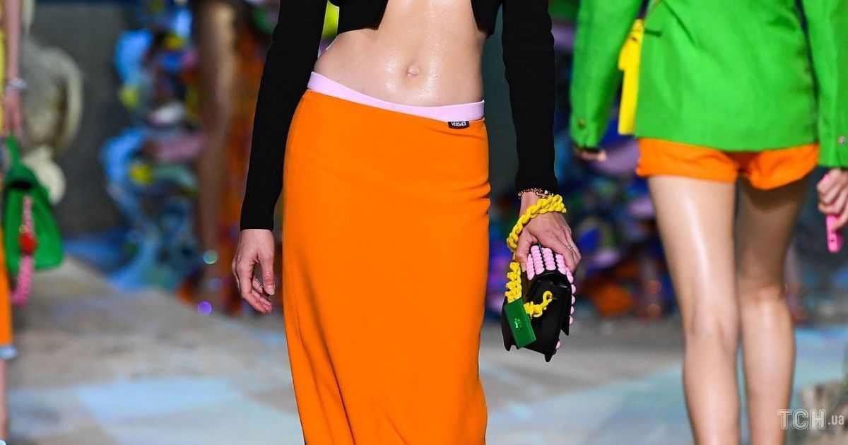 Колекція Versace трет-а-порте сезону весна-літо 2021 / © East News