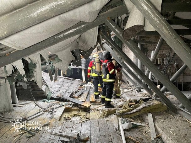 Damage at the perinatal center in Sumy after the October 6 attack