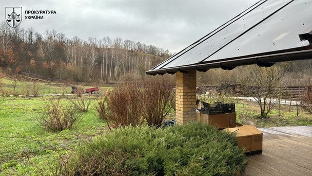 Колишній нардеп Деркач привласнив заповідні землі Кончі-Заспи / © Офіс Генерального прокурора