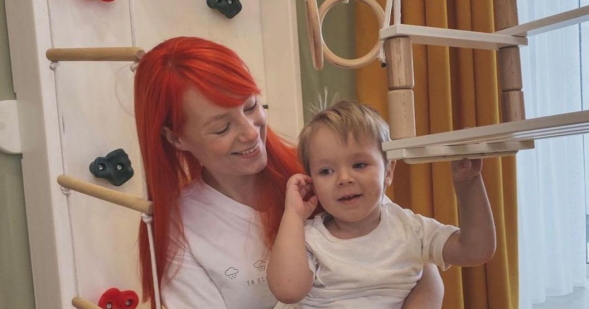 Светлана Тарабарова показала, как обустроила детям дома спортивный комплекс