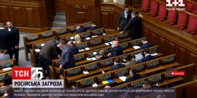 Міністр оборони Олексій Резніков закликав українців не панікувати і довіряти ЗСУ