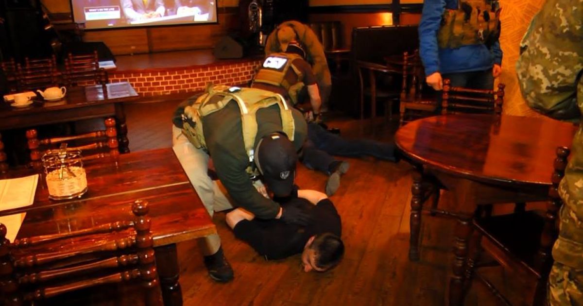 В Одессе на взятке погорели сотрудники спецподразделения "Грифон"