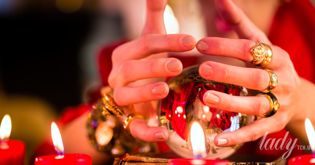 У Херсоні жінка "зняла порчу" у шахрайки і віддала за це понад 250 тисяч гривень