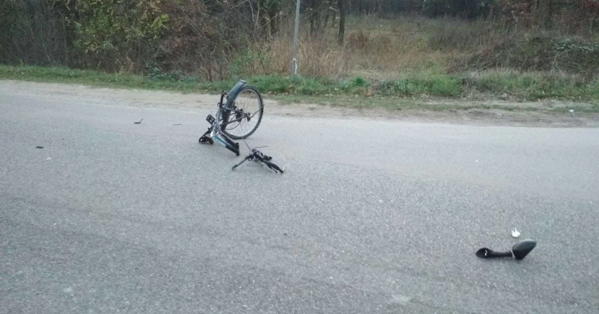 На Житомирщині поліцейський збив на смерть велосипедиста і втік з місця трагедії