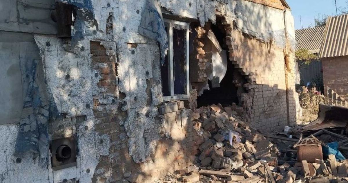 Зруйнований будинок у Запорізькій області