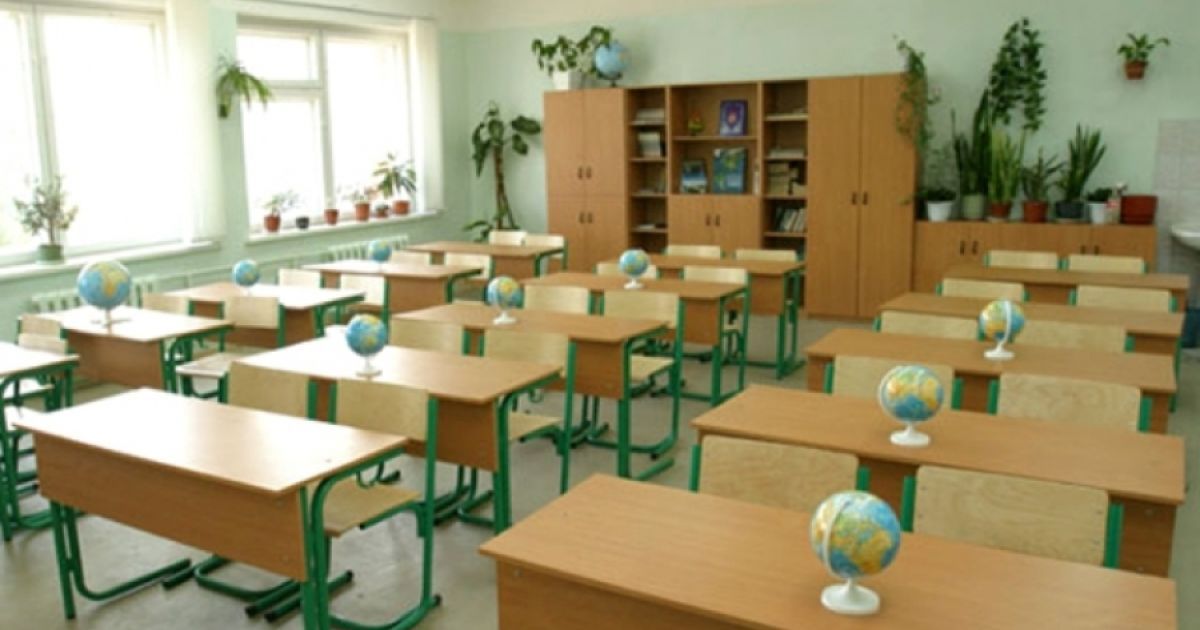 Киевские школьники не учатся уже две недели