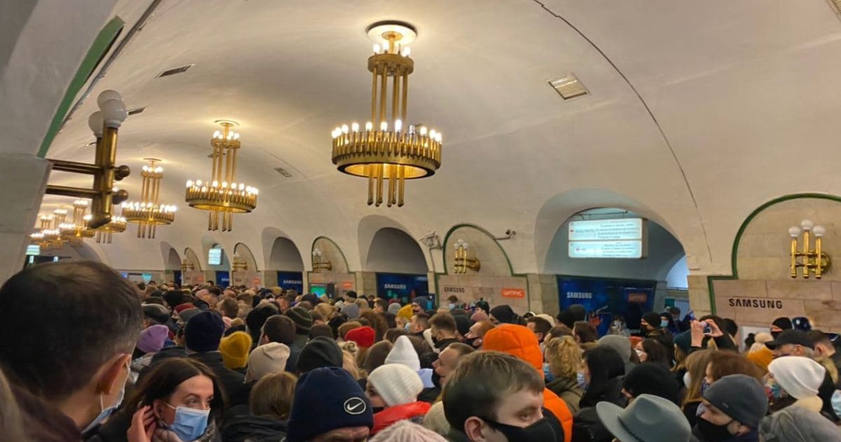 натовп у підземці_9 / © ТСН.ua