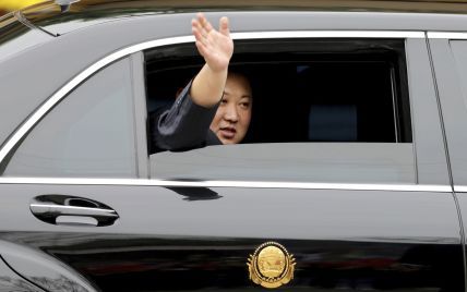 "Хвороба" Кім Чен Ина: хто може замінити лідера КНДР у разі його смерті – Bloomberg