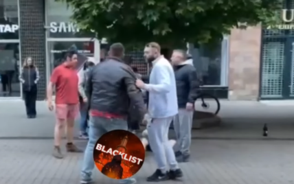 В центрі Івано-Франківська побили музиканта через російські пісні
