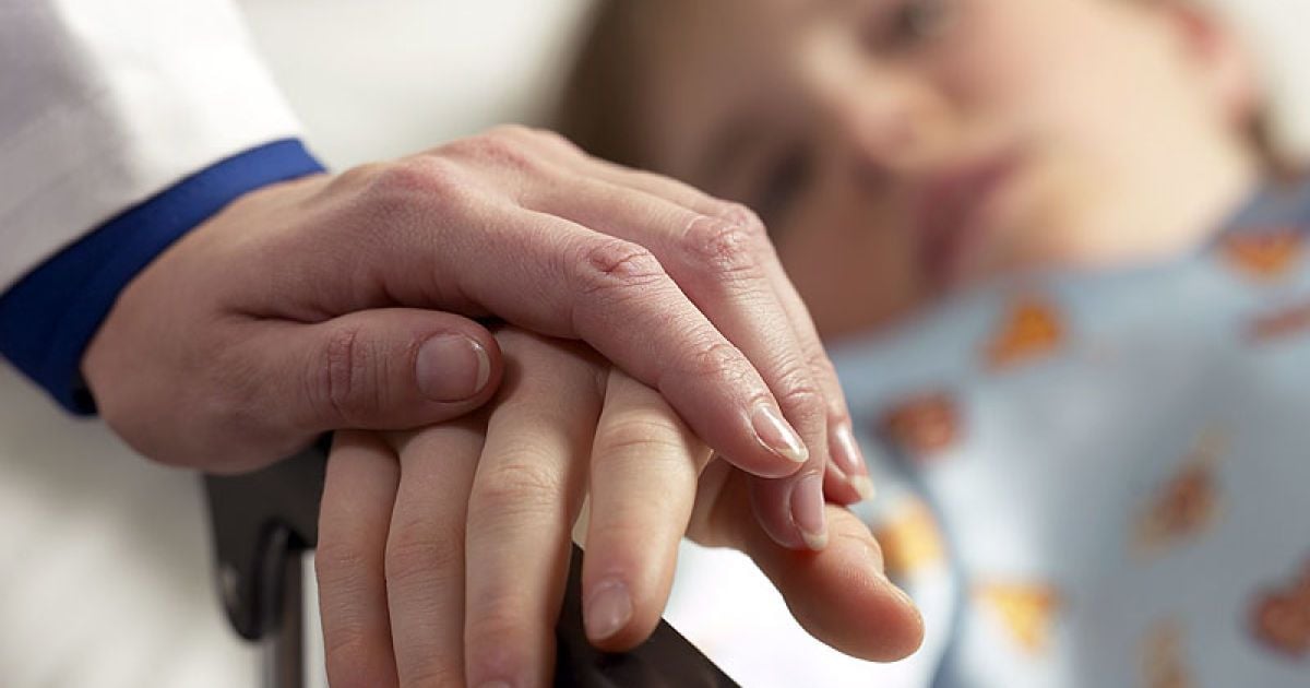 Жінка є помічником народного депутата України