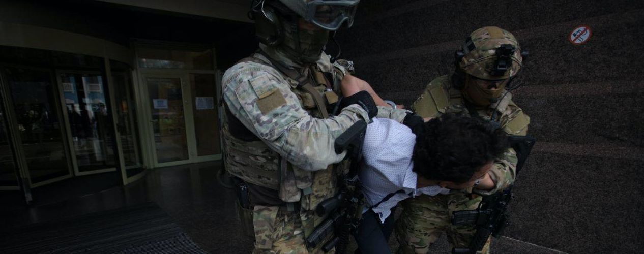 Захват банка в Киеве: МИД Узбекистана проверяет информацию о "террористе" Каримове