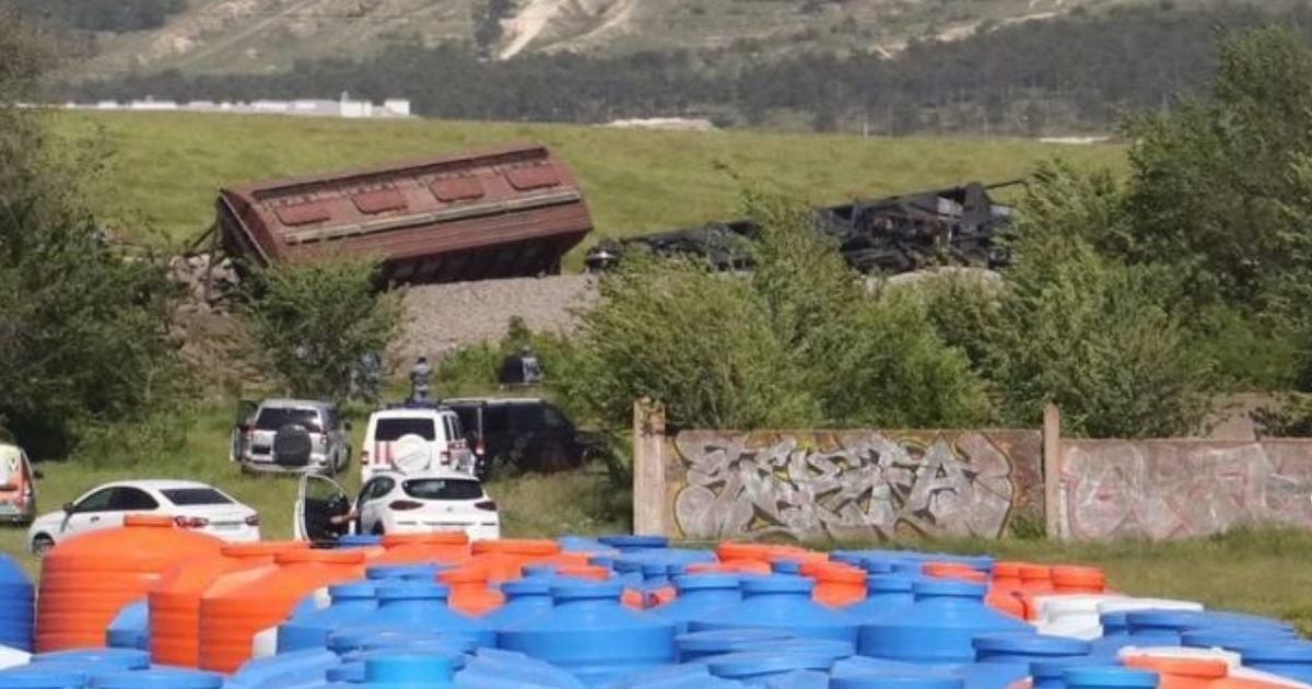 Взрыв в Крыму 18 мая произошел на железной дороге, по которой оккупанты перевозили оружие на войну/Фото из соцсетей