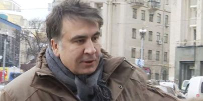 Перший день на волі: Саакашвілі поскаржився на стеження та розповів, як оплачує дорогий пентхаус