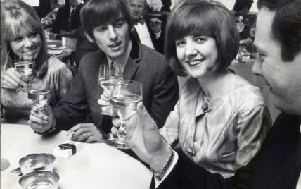 Померла легенда британської поп-музики, яка співала разом із The Beatles