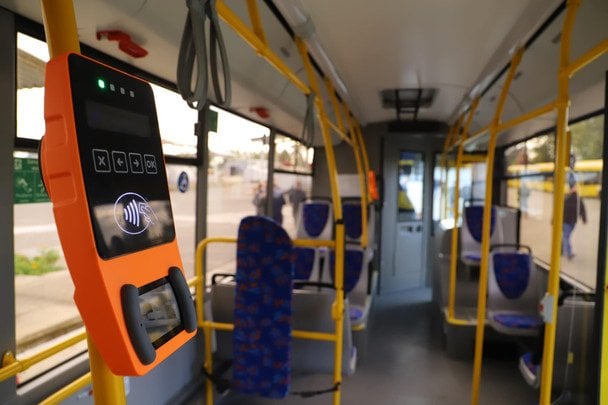 У Києві рекордно зросла вартість проїзду в громадському транспорті: скільки коштує квиток
