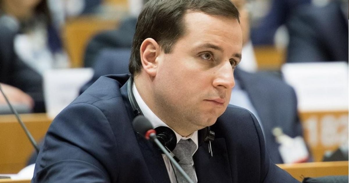 Скромная квартира и кредит. Что показал в декларации новый министр Кабмина