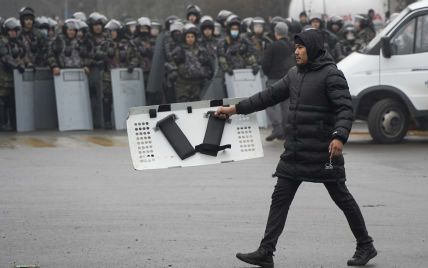 "У Казахстана есть все, чтобы разобраться с протестами": США пытаются выяснить, зачем потребовалась помощь ОДКБ 