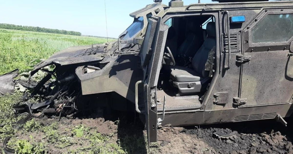 В Авдеевке подорвался автомобиль ВСУ вместе с военными: много травмированных
