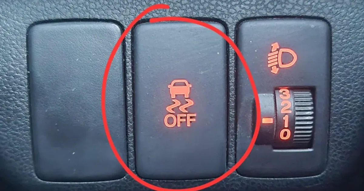 Кнопка в авто