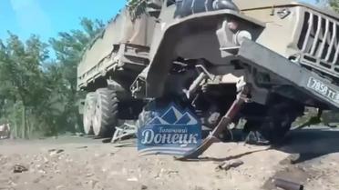 Оккупанты в Донецкой области военным грузовиком раздавили гражданское авто