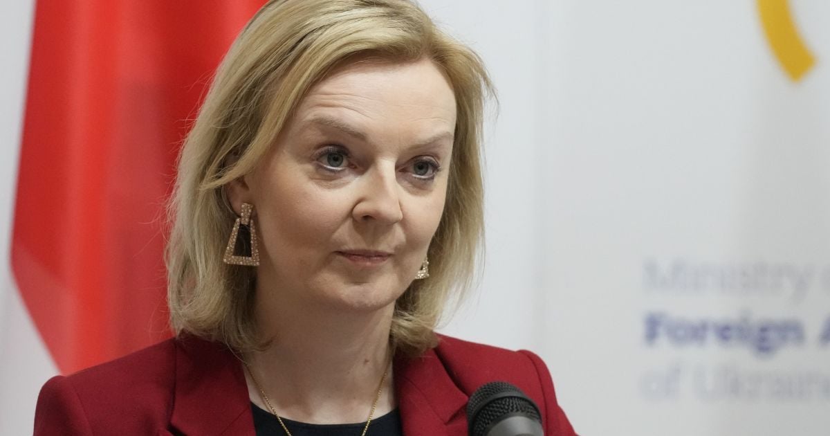 Голова МЗС Британії Ліз Трасс офіційно оголосила про боротьбу за посаду прем'єра