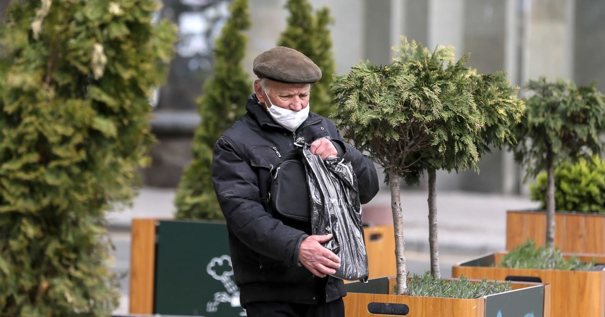 В Киеве не хватает лабораторий и ПЦР-тестов на новый коронавирус – комиссия