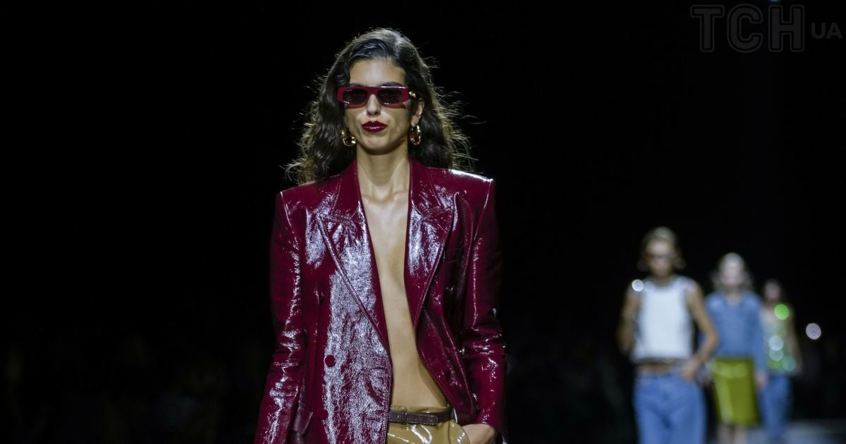 Модний дім Gucci презентував колекцію весна-літо 2024 року.