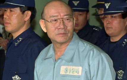 Був засуджений до смерті та просив поховати на кордоні: помер колишній диктатор Південної Кореї