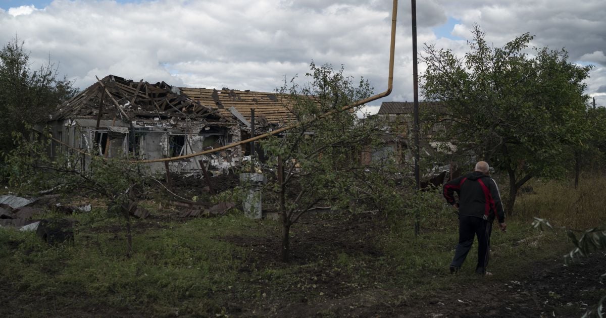 В освобожденном селе на Харьковщине нашли тела гражданских, убитых во время оккупации