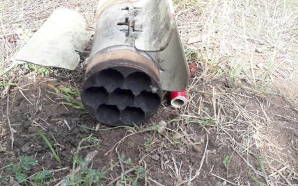 Бойовики обстріляли Красногорівку: через "Град" учні технікуму ховалися в підвалі