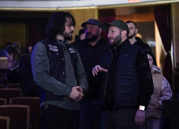 голова Хмельницької ОВА Сергій Тюрін та засновник і організатор M13 FIGHTS Артем Грот