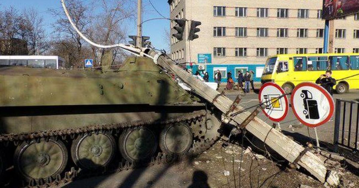 Двое военнослужащих задержаны