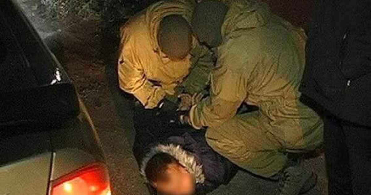 На Полтавщині затримали злочинну групу автокрадіїв із "перевертнями в погонах"