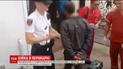 У одній з перукарень Одеси у черзі побились поліцейський та іноземець