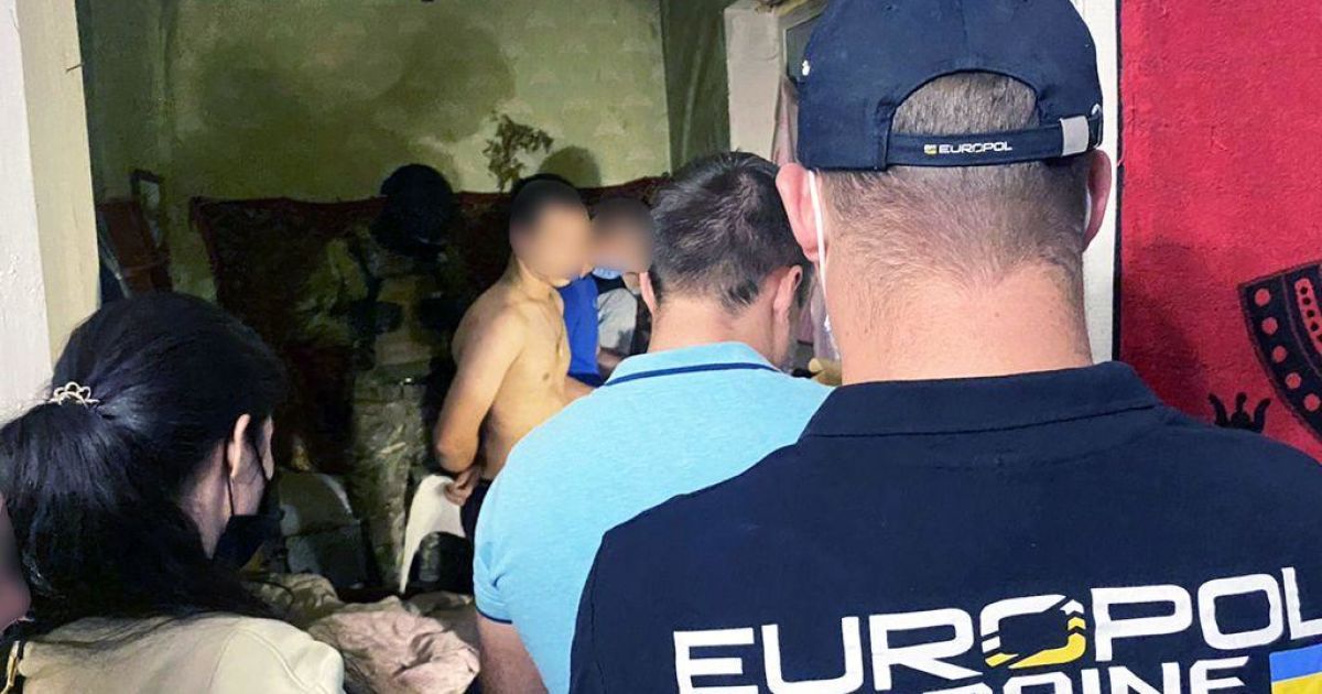 Кіберполіція викрила жителя Полтавщини у зґвалтуванні хлопчика та створенні дитячої порнографії / © Кіберполіція