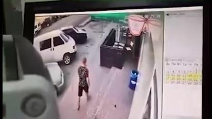 На Хмельниччині чоловіка побили до реанімації за зауваження вимкнути російських шансон