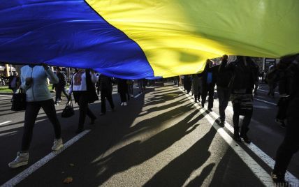 Ветерани АТО, УПА і волонтери: багатотисячна колона  пройшлась Києвом маршем на шану захисникам України